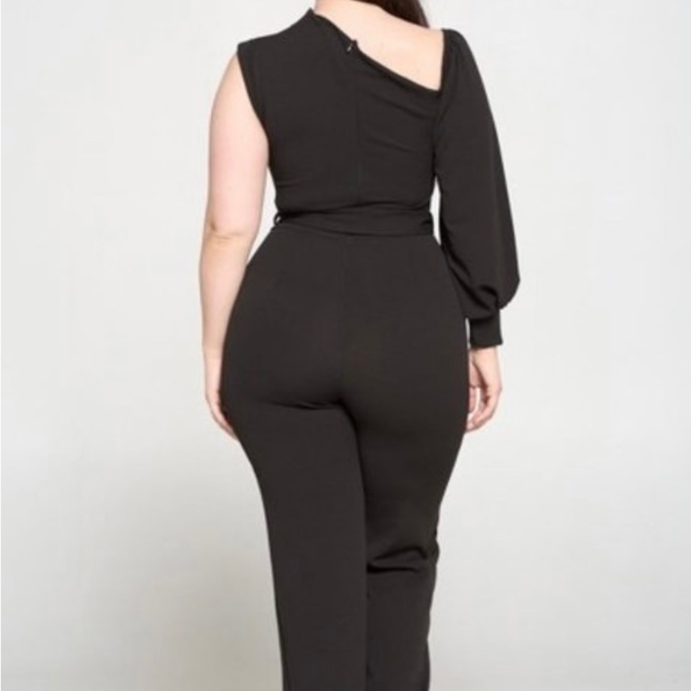 BRAND NEW NEVER BEEN WORN ELEGANT PLUS SIZE BLACK JUMPSUIT - Picture 6 of 6